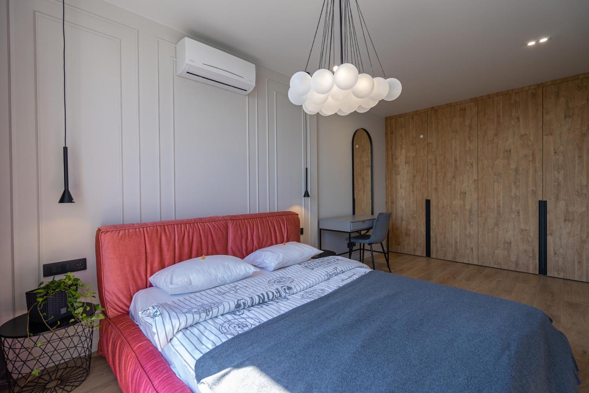 Slavutich Ecoloft Studios Киев Екстериор снимка